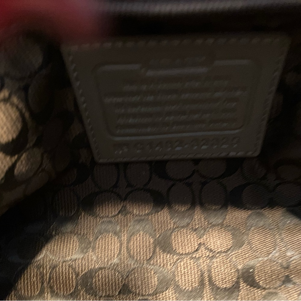 Coach Edie bag with 3 turn lock adjustable closures - Picture 6 of 14